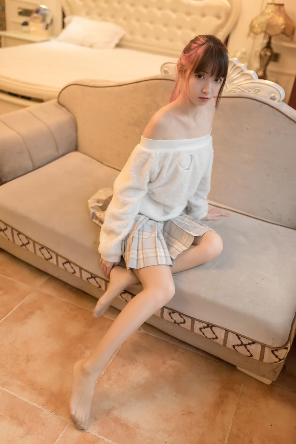 CC丨依阳baby 定制 [1V/708MB]