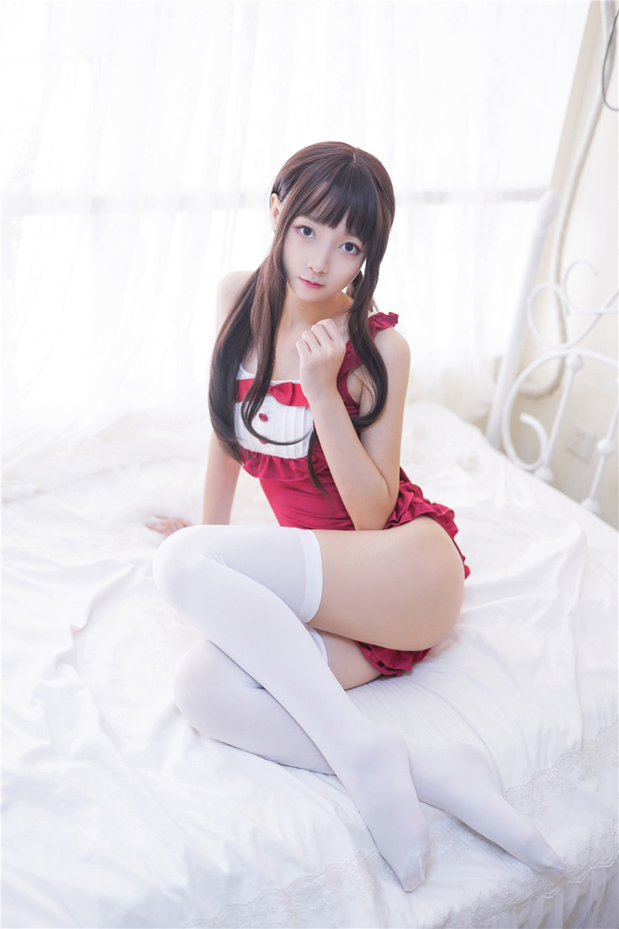 乐嗨直播丨茴香 直播整活 热裤花边  [11V/750MB]