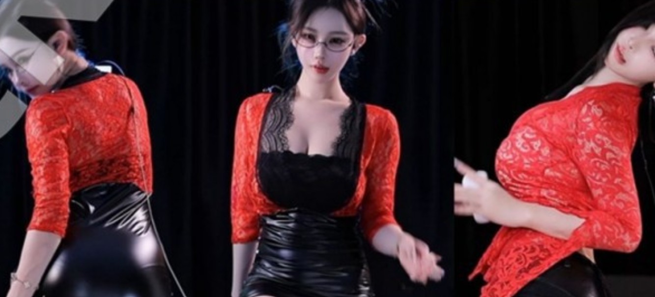 斗鱼丨谁的小棉袄呢 新年大礼包第2弹 超火高定 ​[9V/1.37GB]