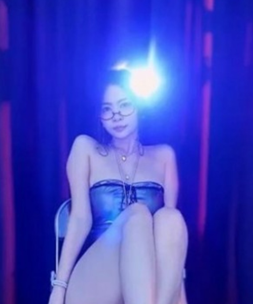 CC丨十一兽兽 顶流舞蹈主播私舞录制 [3V/592MB]