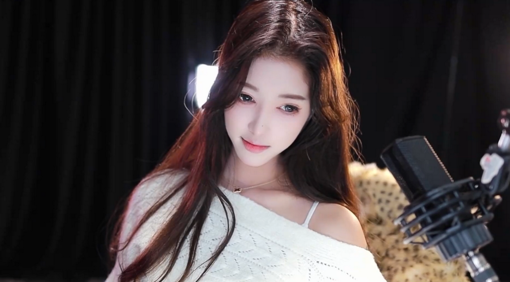 众乐-艺涵 2025年11月-12月热舞视频【19V/4.3G】