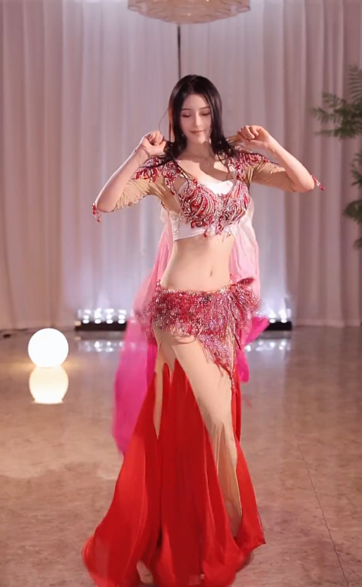 【虎牙主播】赢城陈莫沫566 25年08月 353V 66.7G