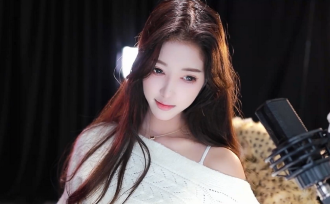 众乐-艺涵 2025年11月-12月热舞视频【19V/4.3G】